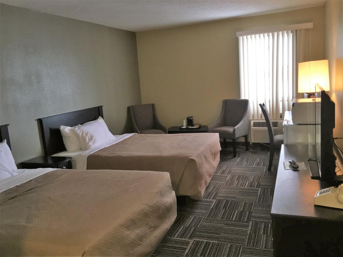 Sunlac Inn דווילס לייק מראה חיצוני תמונה